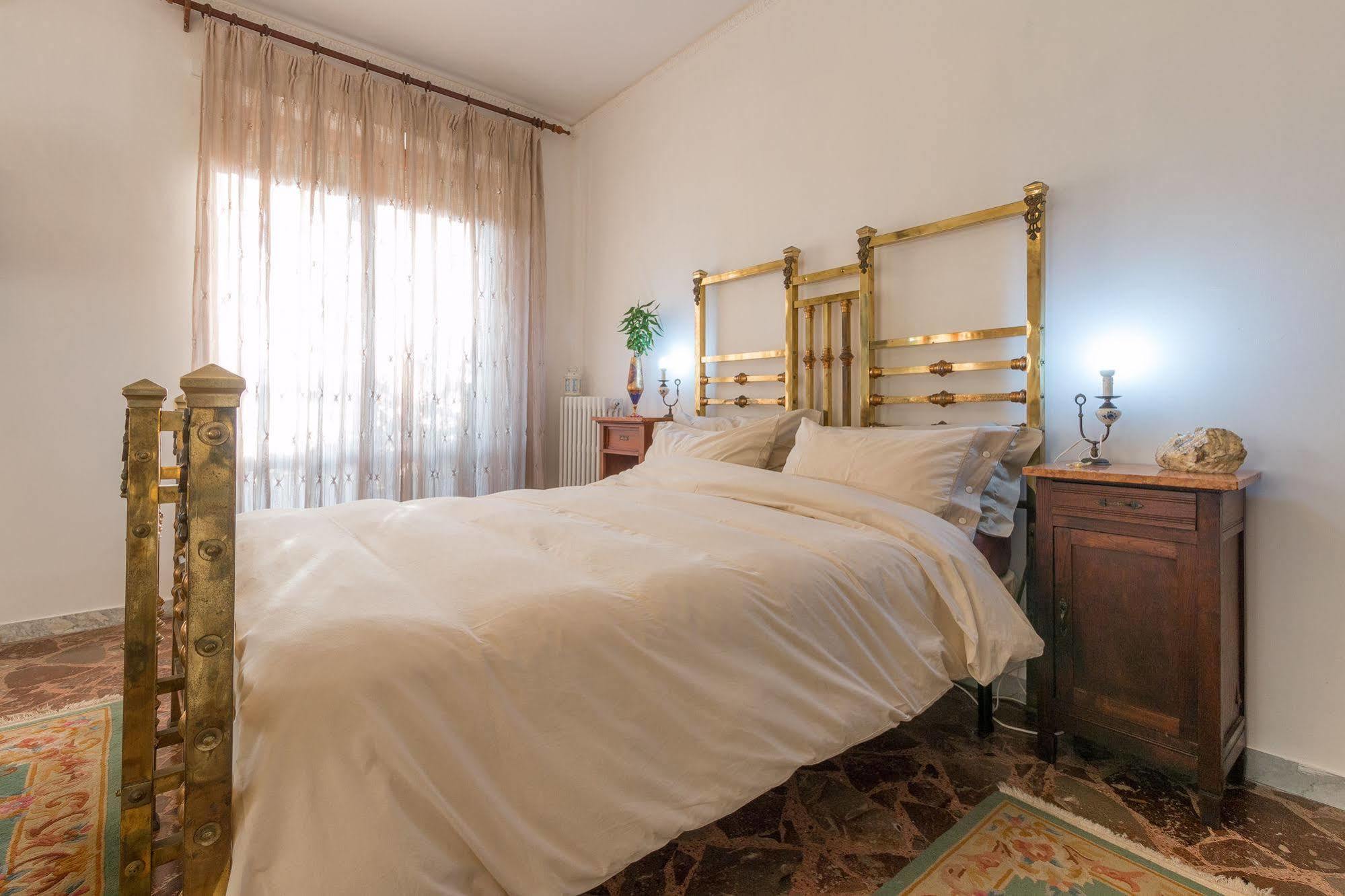 Bed and Breakfast Larala' Лечче Экстерьер фото